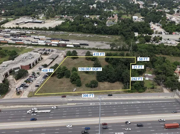 15201 Interstate Highway 10 Hwy, Channelview, TX 77530