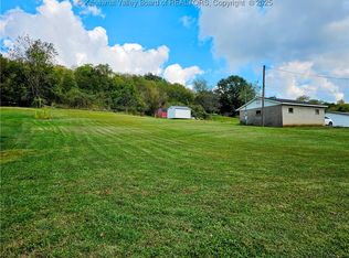 5033 Sandhill Rd, Pt Pleasant, WV 25550