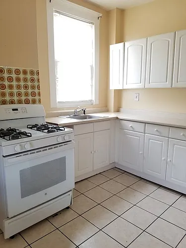 11 Langdon St Photo 1