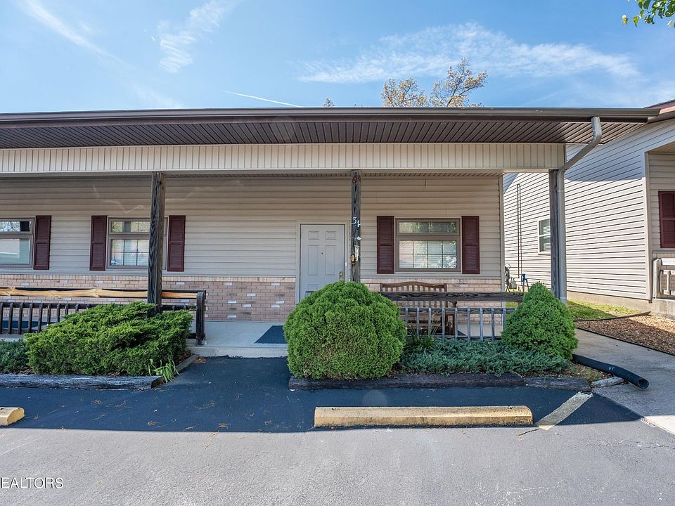 1st image of 34 Sanje Ct