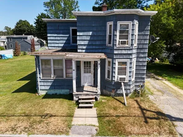 40 Rideout Avenue, Lewiston, ME 04240