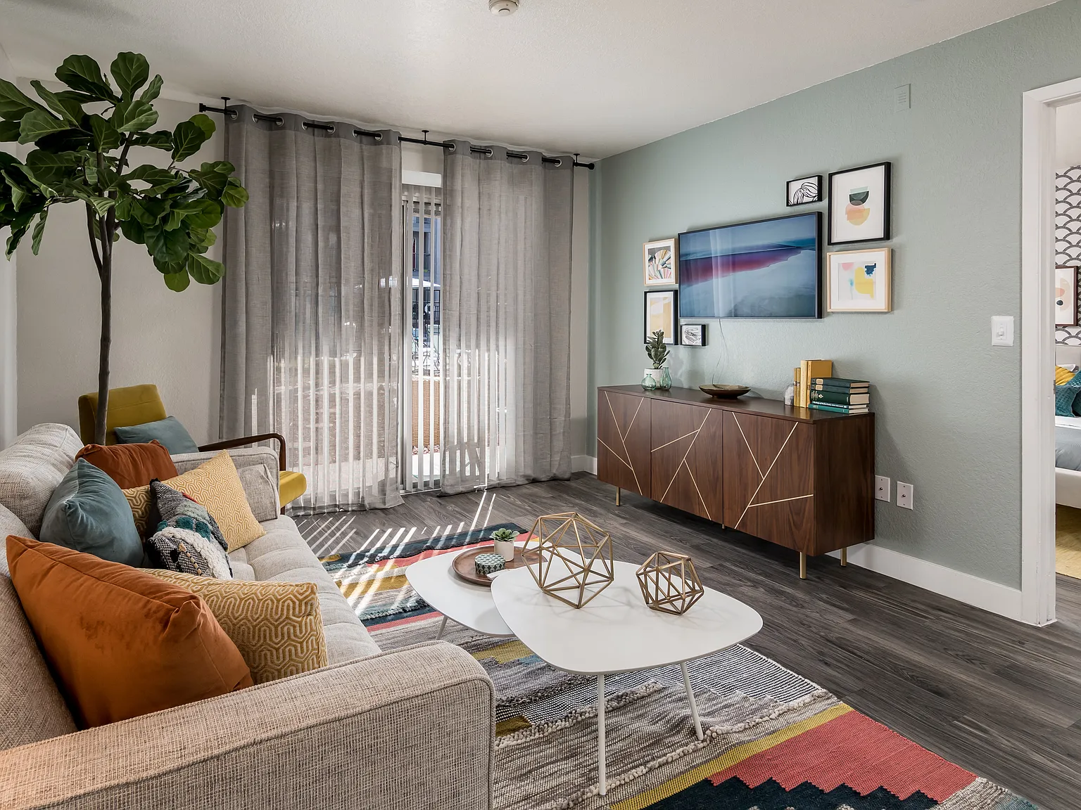Elevate Apartments — Photo 3
