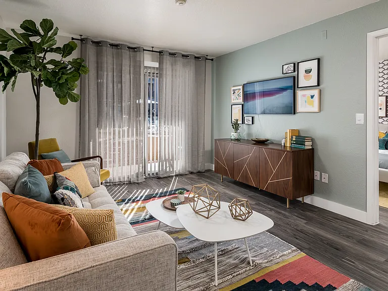 Elevate Apartments — Photo 3