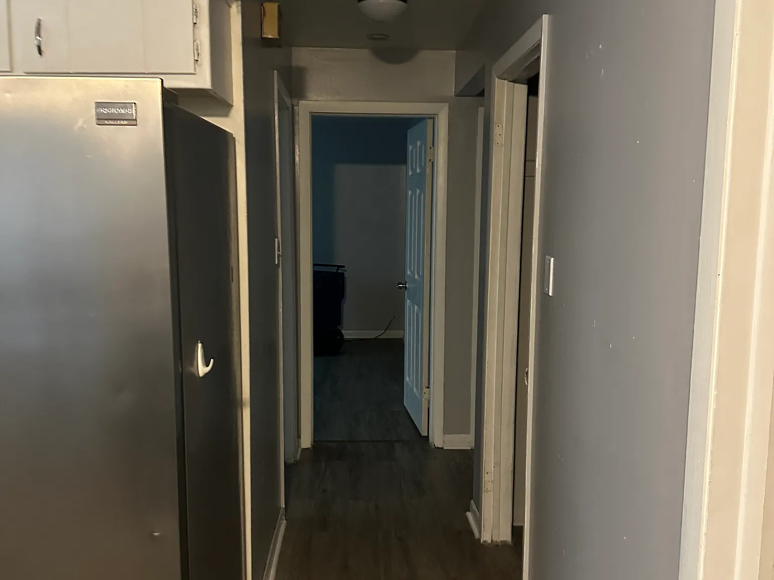 2 bed, 800 sqft, $2,000 — Photo 4