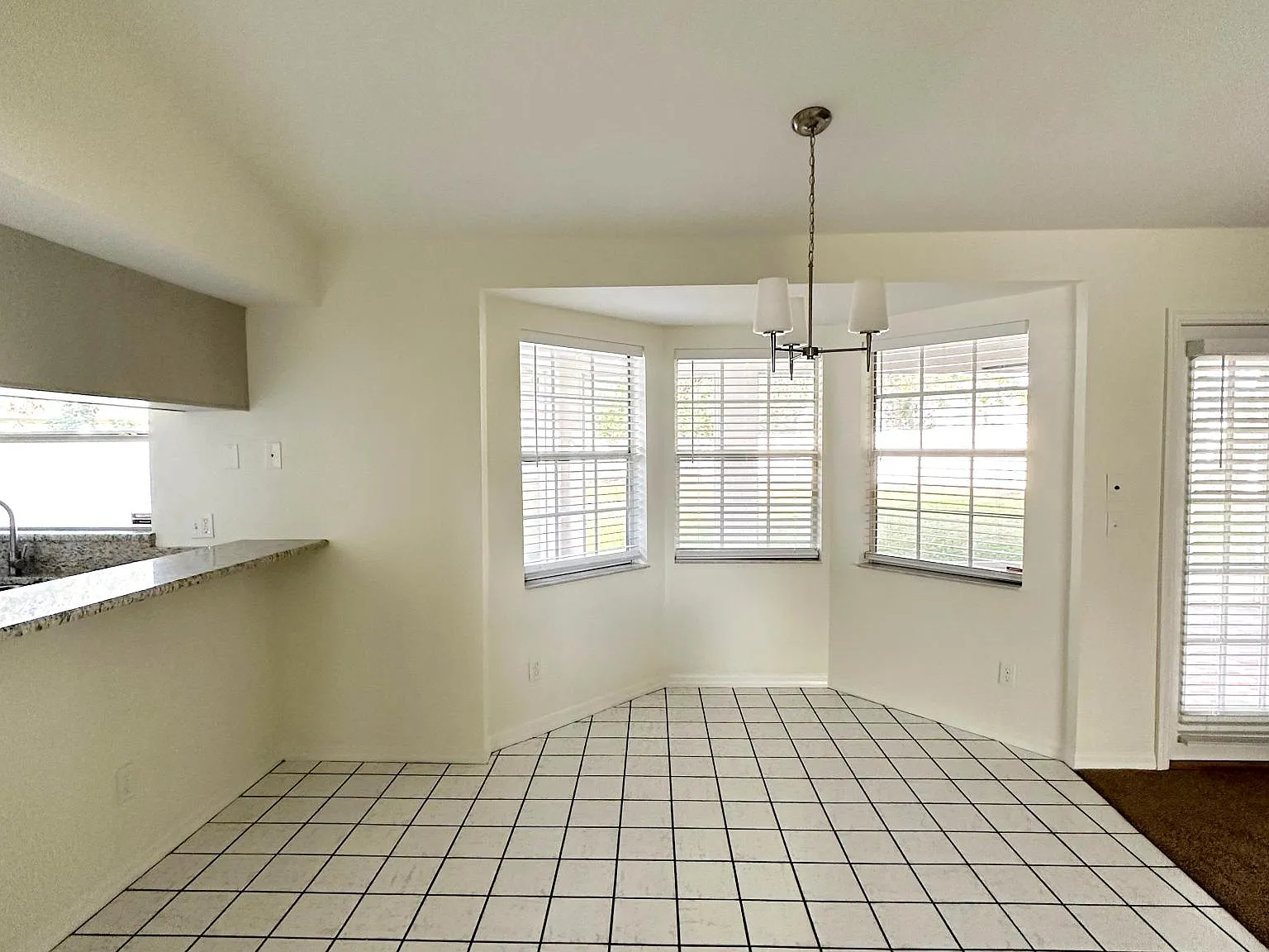 3 bed, 2.5 bath, 1982 sqft, $2,525 — Photo 4