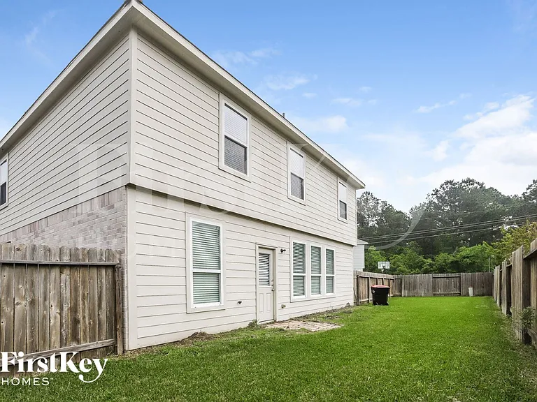 1826 Sun Point Ct — Photo 15