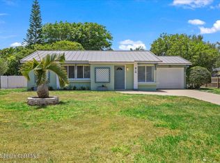 855 23rd Pl SW, Vero Beach, FL 32962