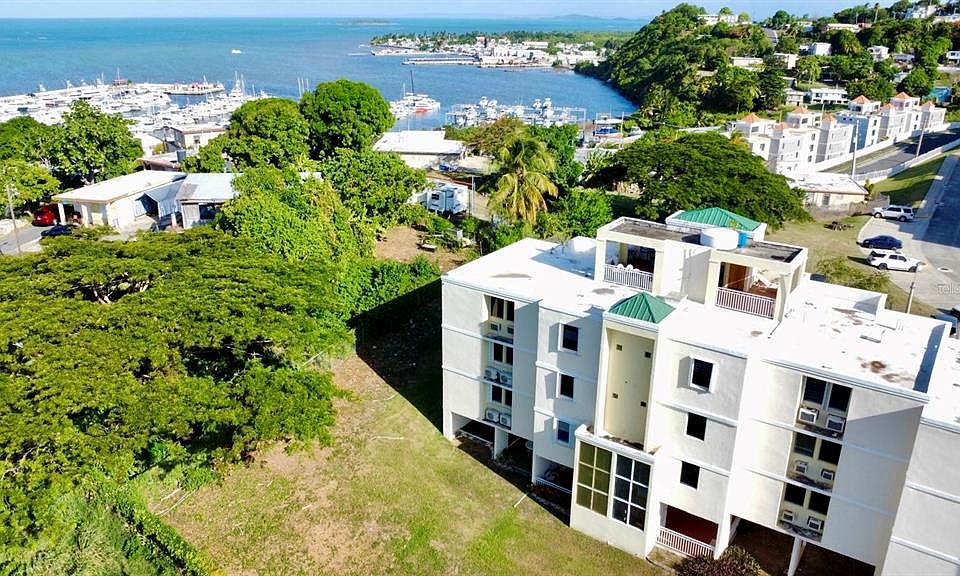 1st image of Cond Vista Real Edif #4-7