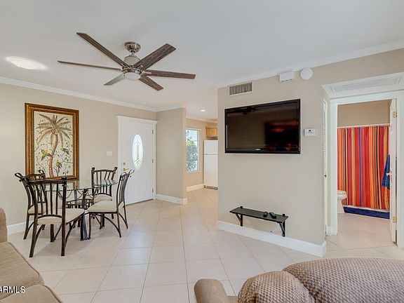4th image of 501 S Saguaro Way