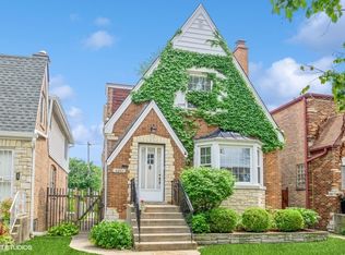 5261 N La Crosse Ave, Chicago, IL 60630