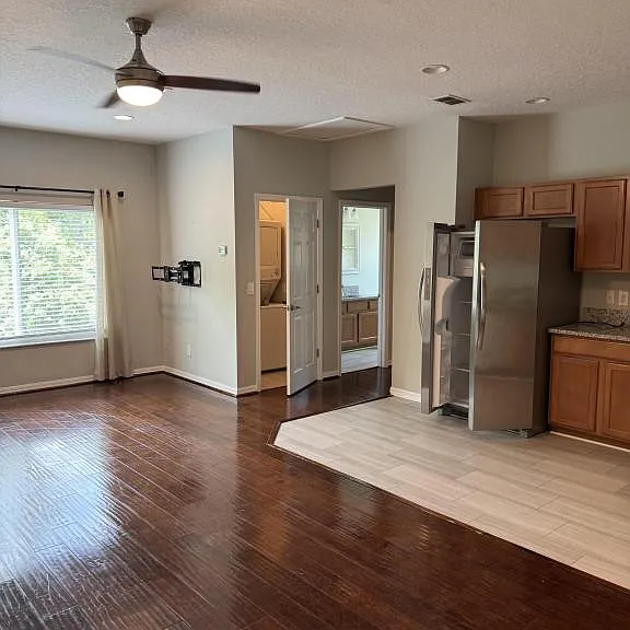 420 Park Lake Dr — Photo 81