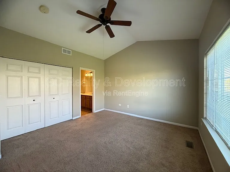 1652 Cesario Dr — Photo 13