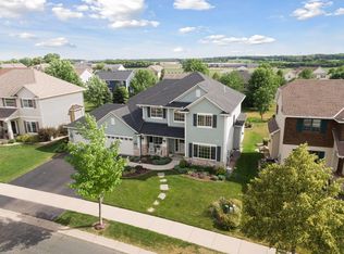 2501 Clover Field Dr, Chaska, MN 55318