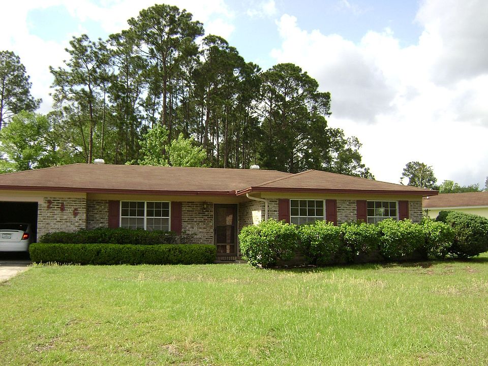 Huge corner lot
