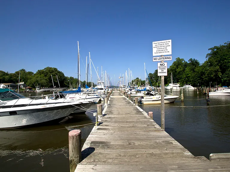 Community Pier