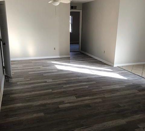 3rd image of 7731-7733 Essington Cir