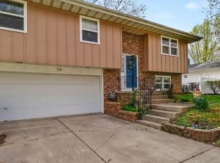 24 Marvin Gdns, Hebron, IN 46341