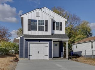 114 Halifax St, Suffolk, VA 23434