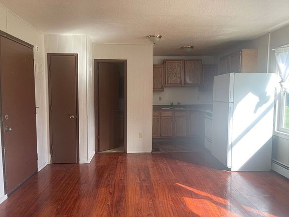 3rd image of 1620-1650 N Winding Brook Loop #C
