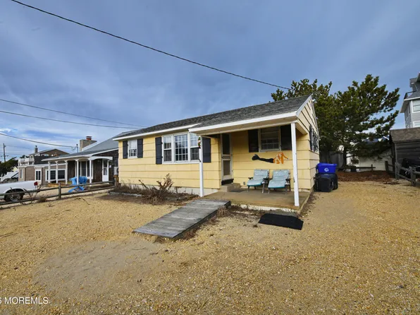 105 E Kupper Drive, Mantoloking, NJ 08738