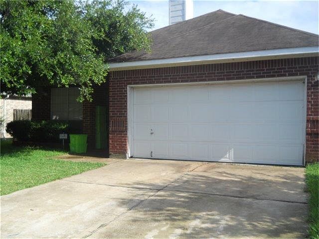 1st image of 19115 Plantain Dr