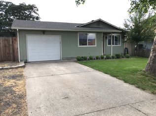 960 27th St, Hood River, OR 97031