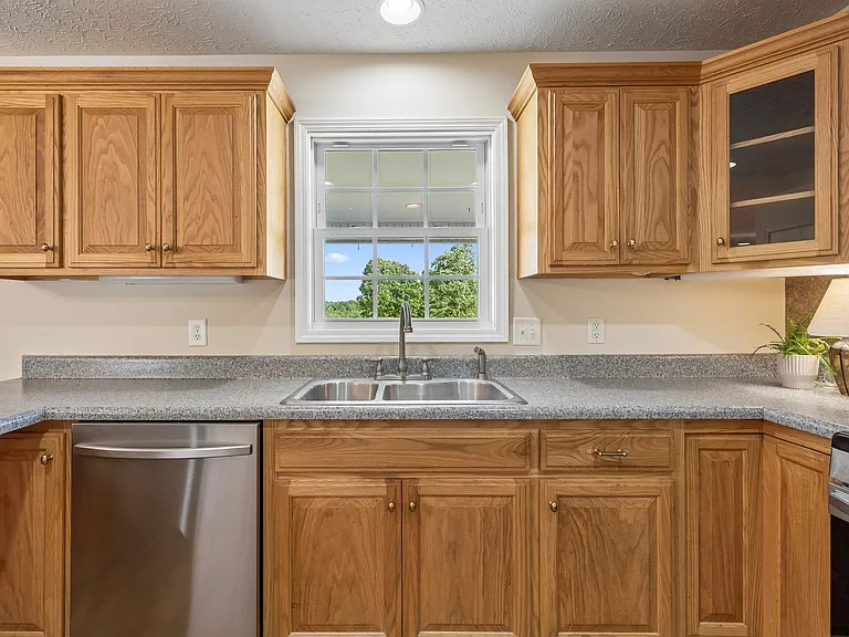 7899 W Lick Creek Rd — Photo 25