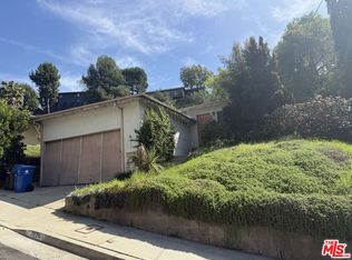 2630 Saxon Dr, Los Angeles, CA 90065