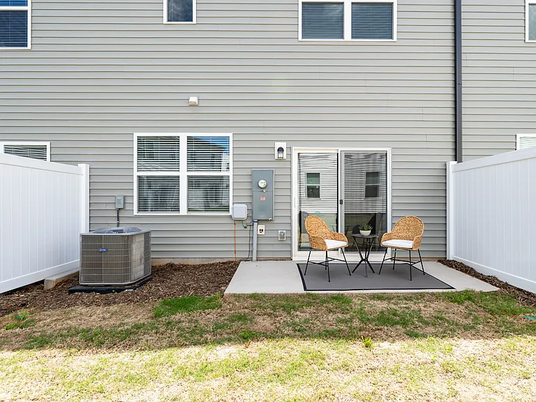 3026 Hutton Gardens Ln — Photo 29