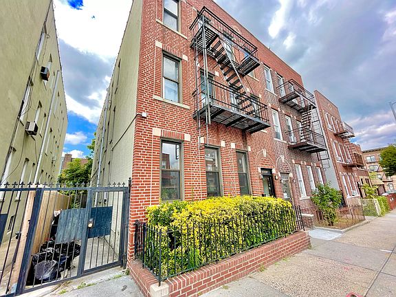 2nd image of 25-18 41st St #6FAMILY