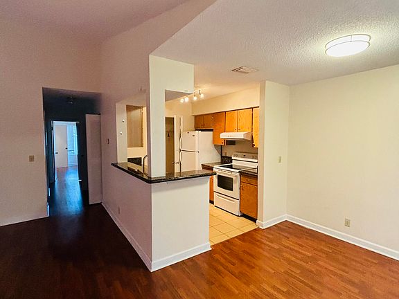 5th image of 815 W Boynton Beach Boulevard #11-204