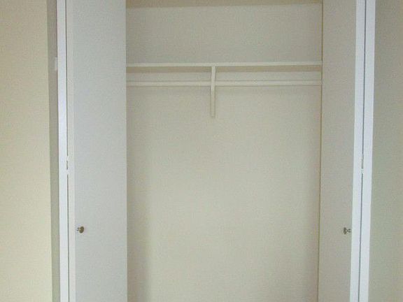 5th image of 48 W 73rd St APT 6D