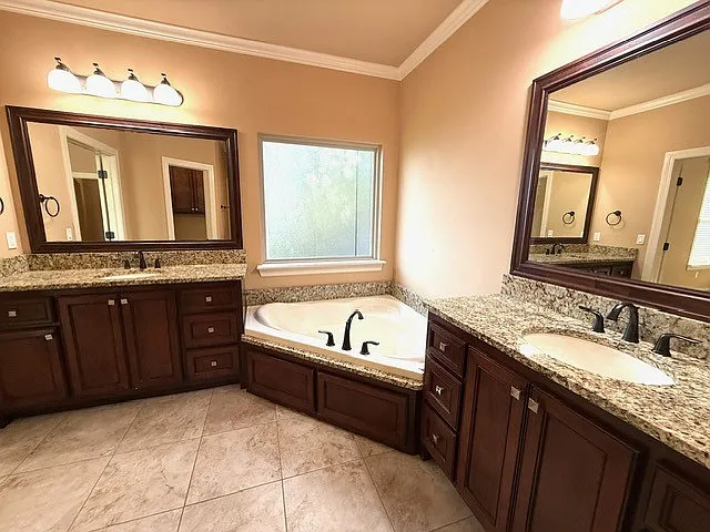 1200 S Kalanchoe Ave — Photo 39