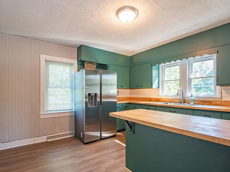 1231 Crume Rd — Photo 17