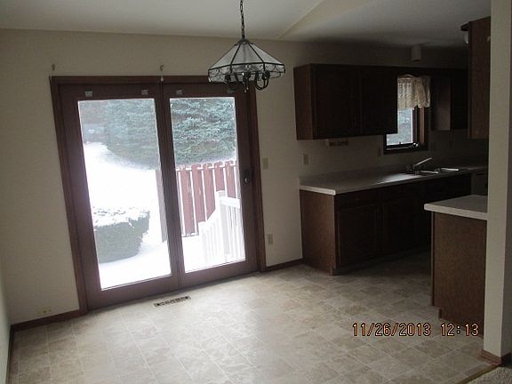 4th image of 6011 Williamsburg Way