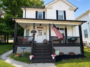 605 Brussels Ave, Clifton Forge, VA 24422