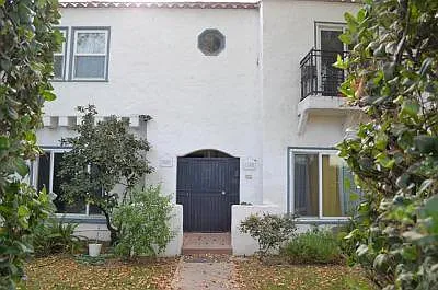 1502 E Harvard St — Photo 11