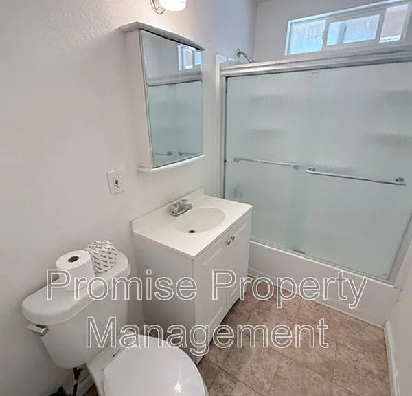 413 S Freeman St #C — Photo 3