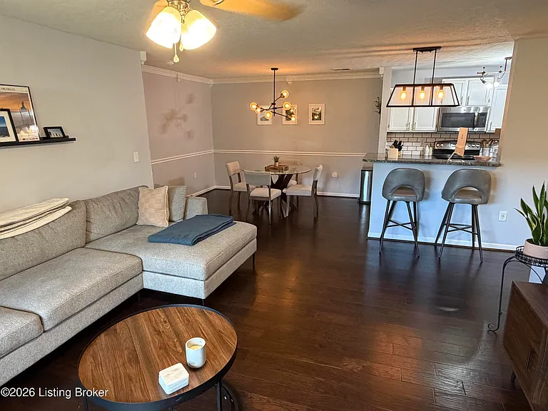 341 Piatt Pl #104 — Photo 6