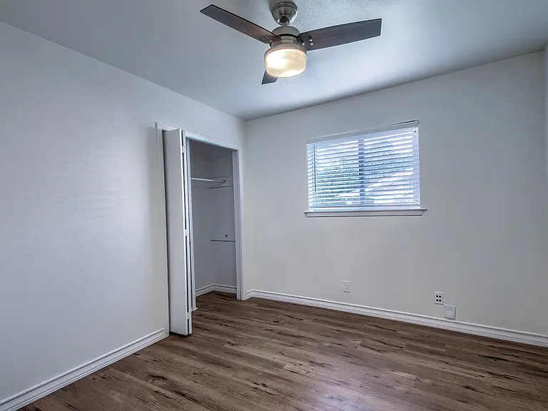 3106 Manila Dr — Photo 18