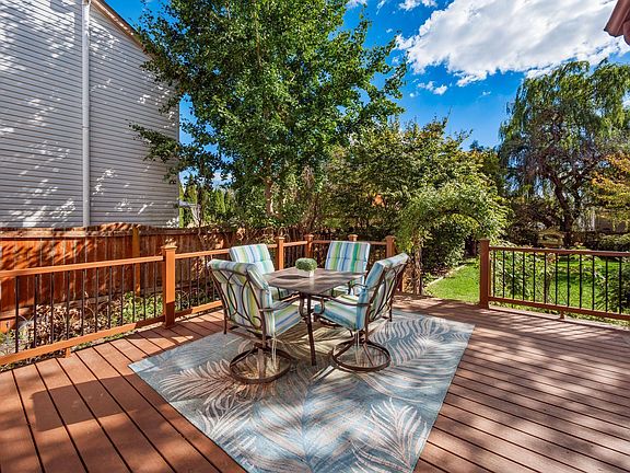 4th image of 5851 Dena Dr