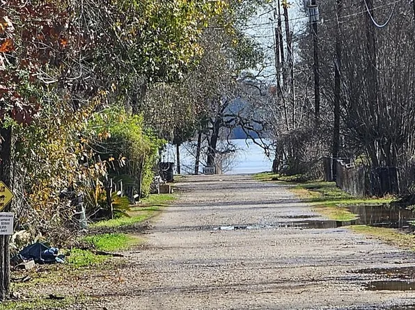 123 Camp Lillie Road, Humble, TX 77346