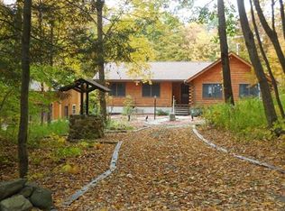 29 Harlow Clark Rd, Huntington, MA 01050