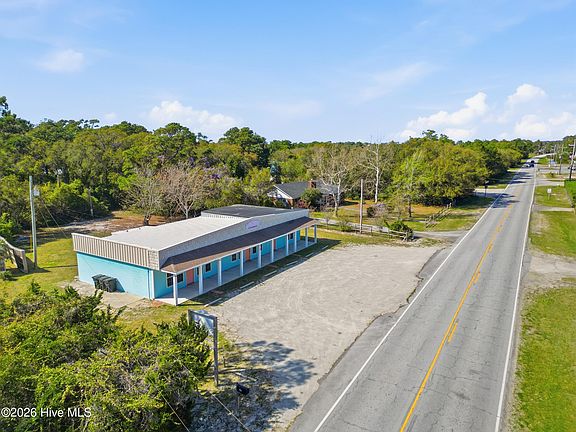 5th image of 360 Island Road