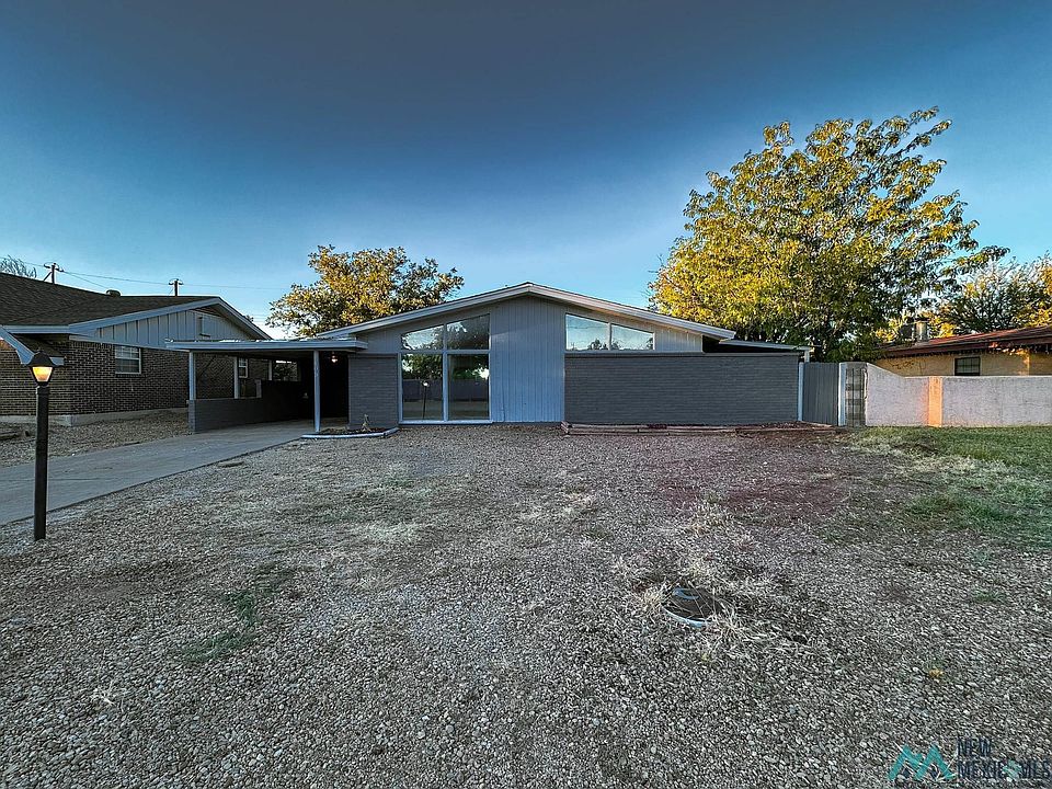 1st image of 405 E Linda Vista Blvd
