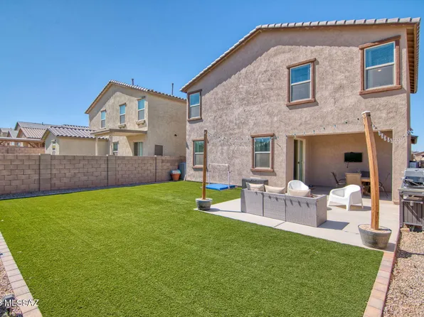 687 W Calle El Teclado, Sahuarita, AZ 85629