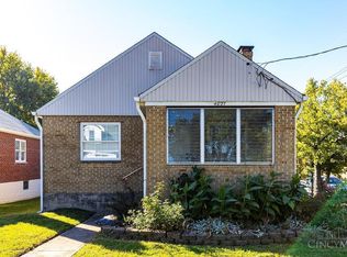 4027 Smith Rd, Cincinnati, OH 45211