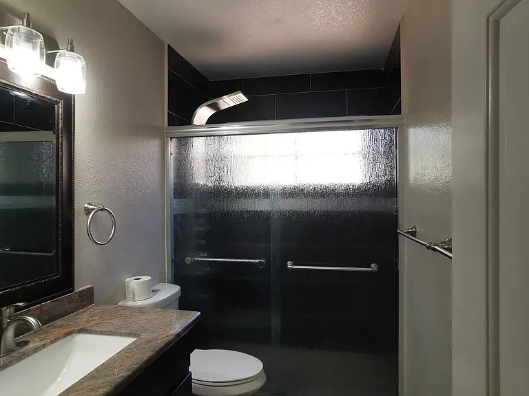10986 N 111th St — Photo 21