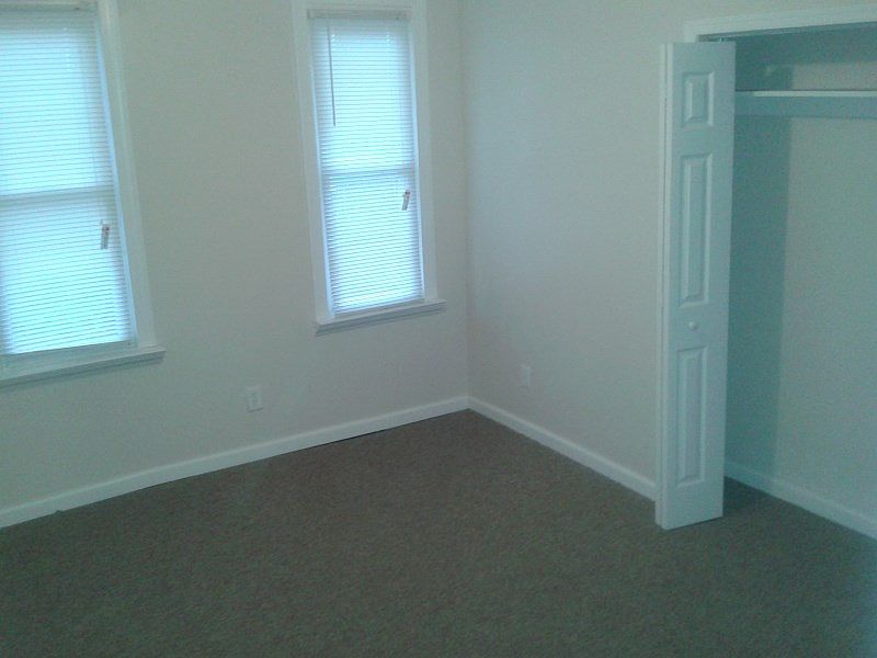 2nd image of 1319 N Montford Ave