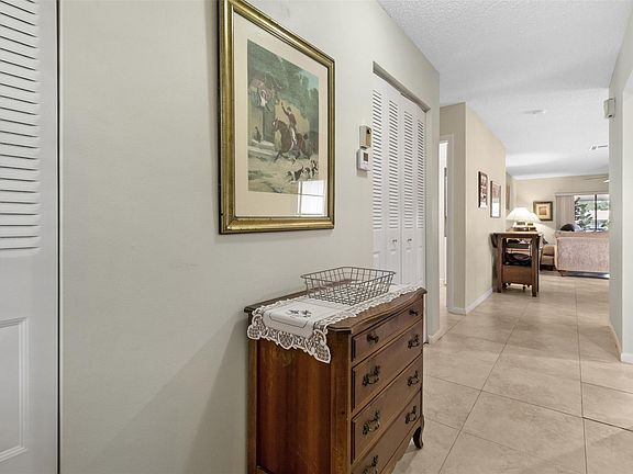 3rd image of 21662 Arriba Real #44H